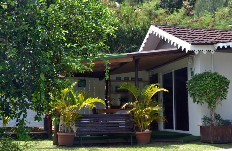 Te Fare Hinahei Lägenhet Moorea Exteriör bild